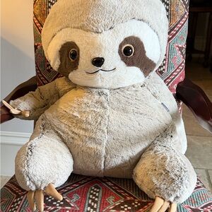 Adorable Plush Sloth Toy